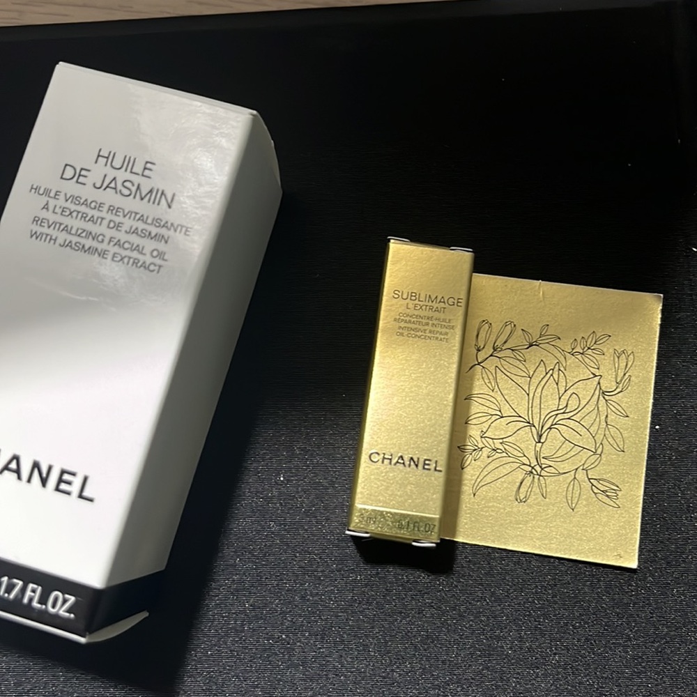 Brand New Huile de Jasmin Chanel